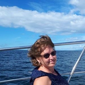 Meet your Posher, Edit